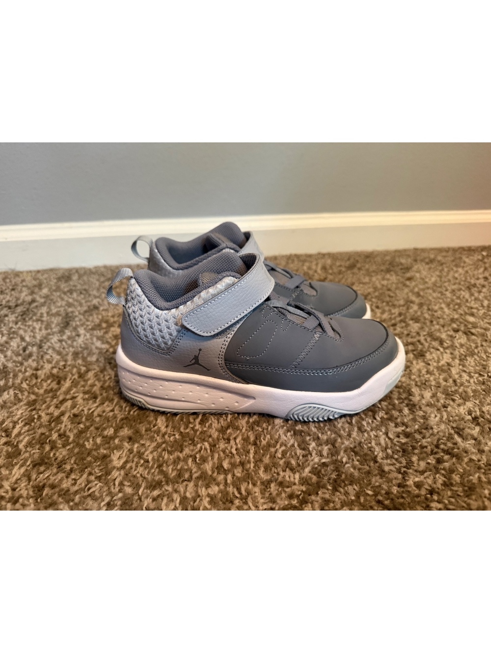 Jordan Max Aura Sneakers Child Size 1
